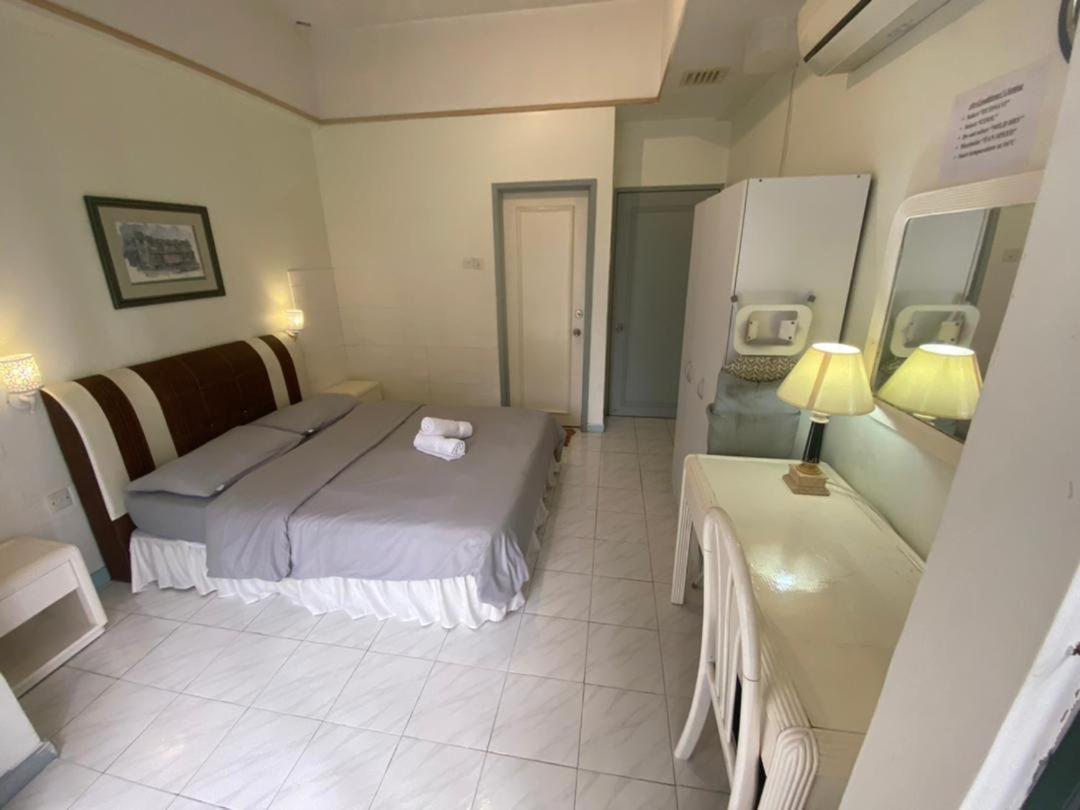 Costa Mahkota Aparthotel Malacca ภายนอก รูปภาพ