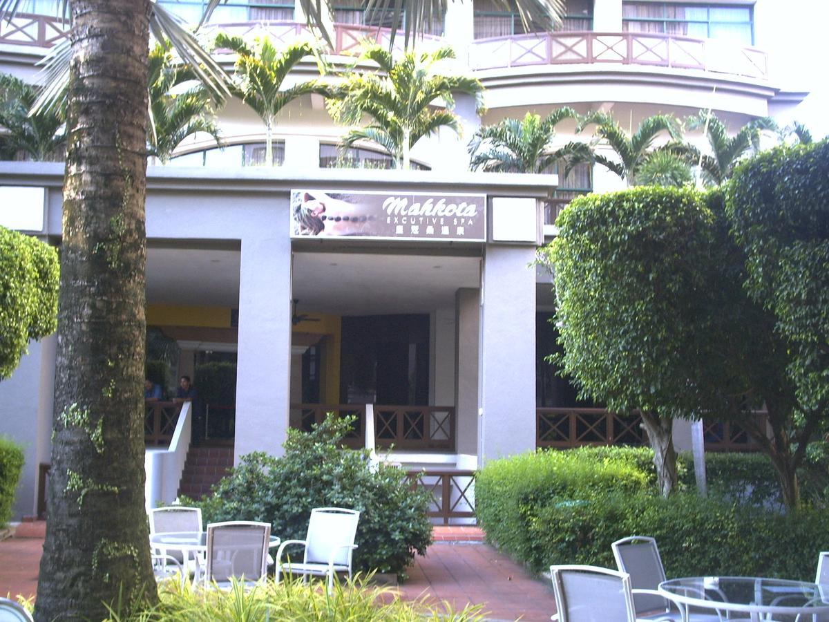 Costa Mahkota Aparthotel Malacca ภายนอก รูปภาพ