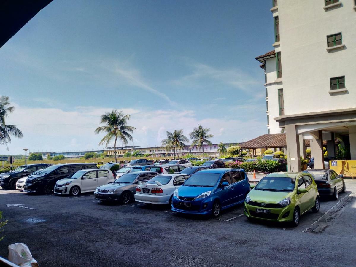 Costa Mahkota Aparthotel Malacca ภายนอก รูปภาพ