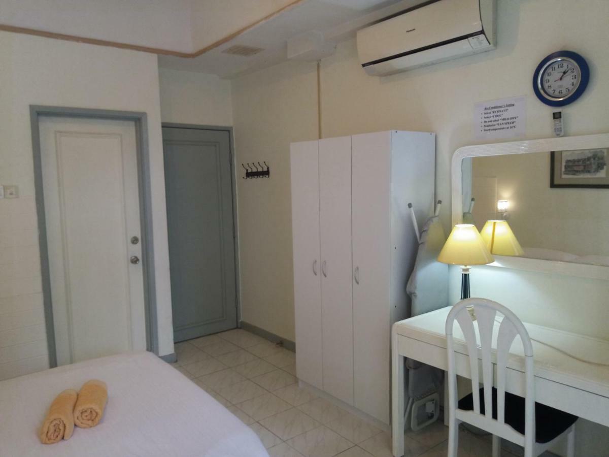 Costa Mahkota Aparthotel Malacca ภายนอก รูปภาพ