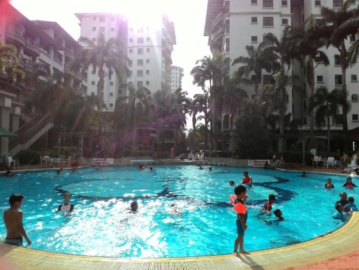 Costa Mahkota Aparthotel Malacca ภายนอก รูปภาพ