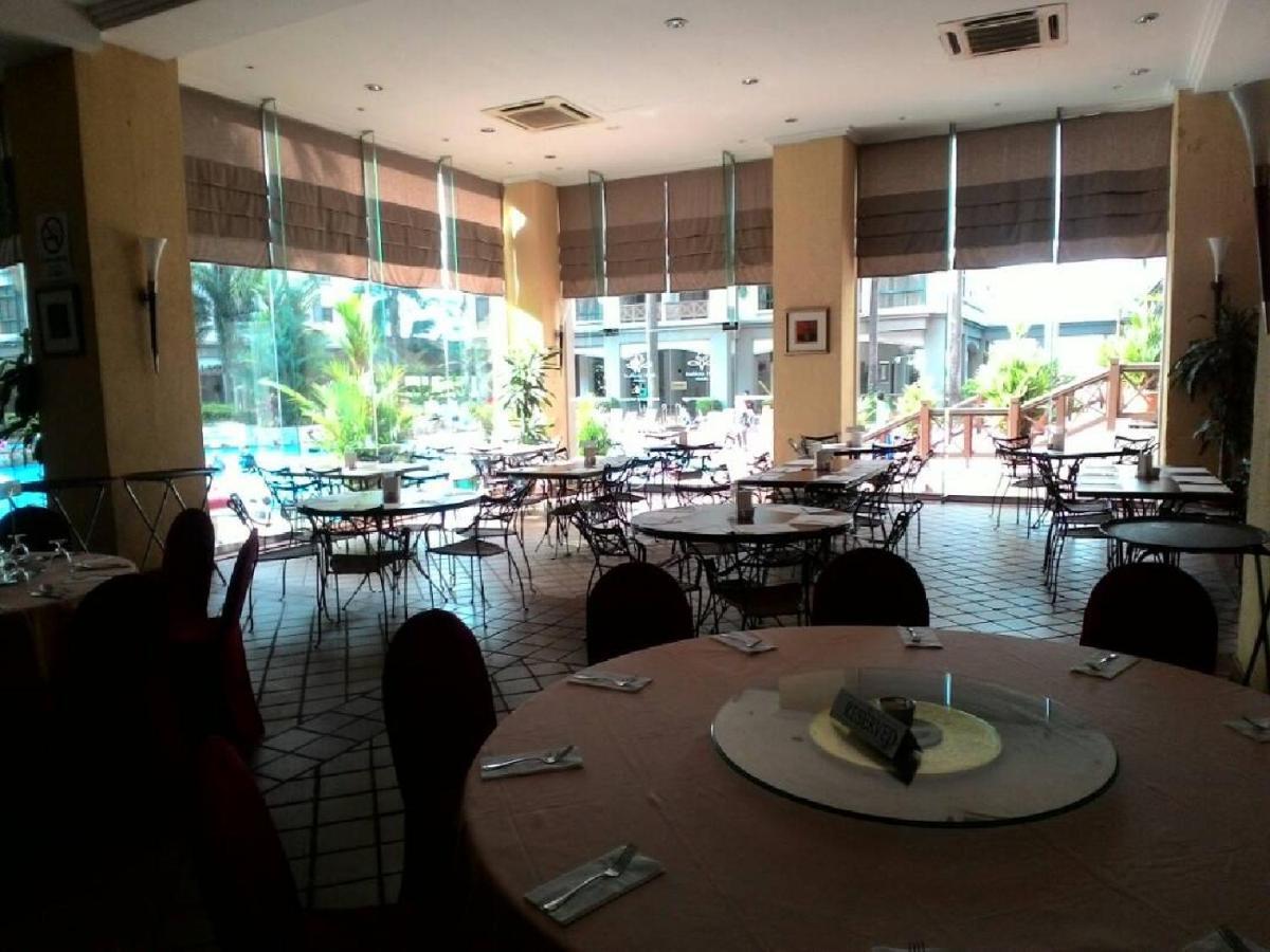 Costa Mahkota Aparthotel Malacca ภายนอก รูปภาพ